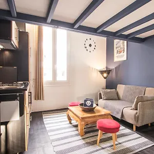 Apartment Studio Mezzanine Bleu, Roquebrune-Cap-Martin